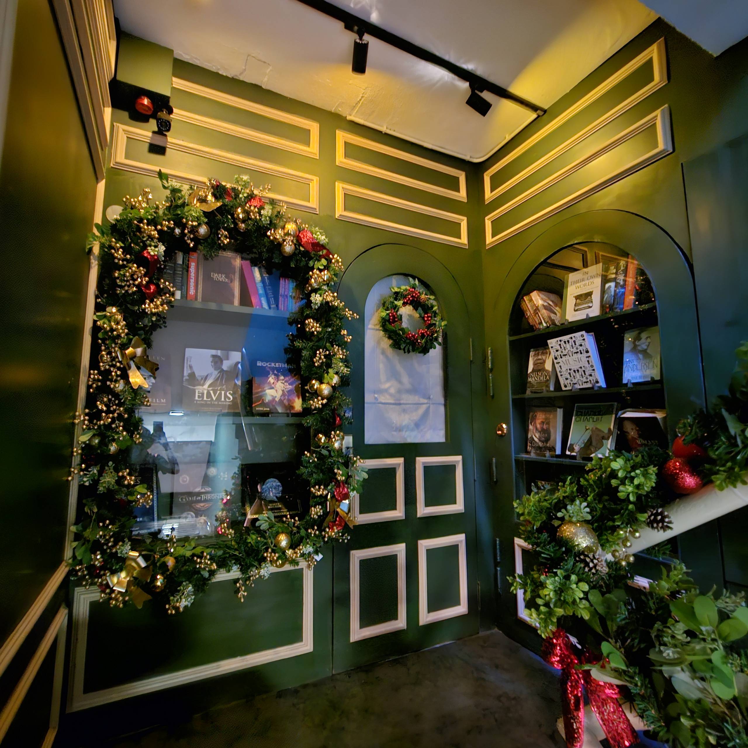Christmas Entrance Decorr