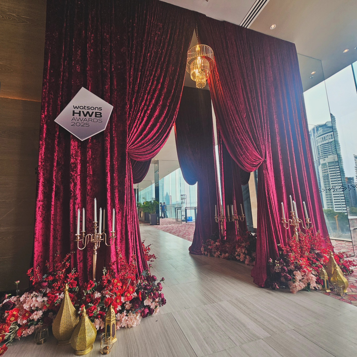 Watson - Entrance Decor